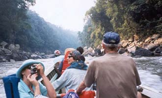 Travel to Bali and Indonesia : Orangutan, Borneo, Komodo Dragon,  Papua, Diving Indonesia, Toraja