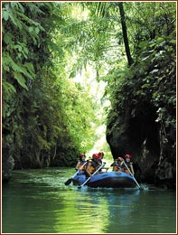 mega rafting bali